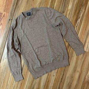 H&M Men's Tan Crewneck Sweater